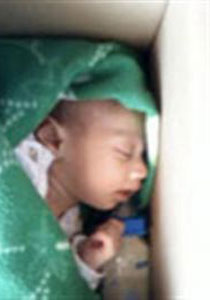 خوفاً من الفضيحة.. وضعت أطفالها الثلاثة بـ خوفاً من الفضيحة.. وضعت أطفالها الثلاثة بـ