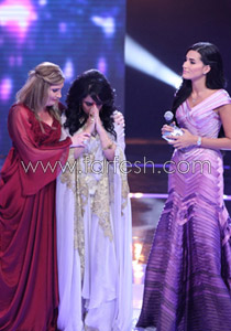 خروج المتسابقة العمانية وسط استغراب لجنة التحكيم من النتائج صورة رقم 3 خروج المتسابقة العمانية وسط استغراب لجنة التحكيم من النتائج صورة رقم 3