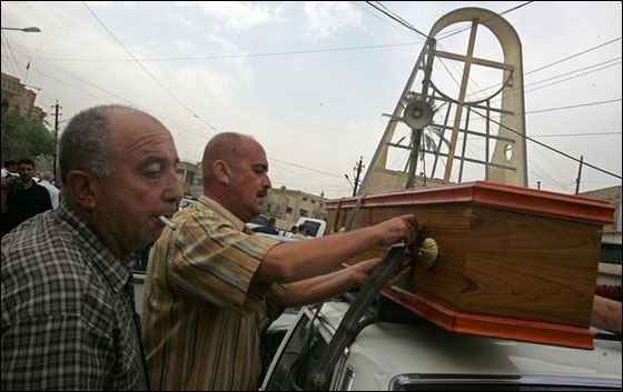 بعد الهجوم الدموي على سيدة النجاة.. مسيحيو العراق الى الاردن! صورة رقم 5