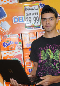 فانتا تستمر بتوزيع الحواسيب النقالة DELL صورة رقم 1 فانتا تستمر بتوزيع الحواسيب النقالة DELL صورة رقم 1