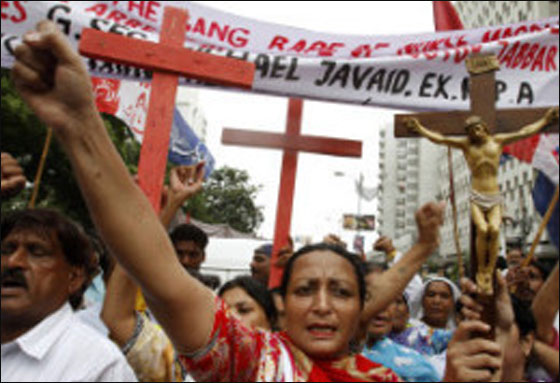 باكستان.. حكم بإعدام مسيحية بعد إساءتها للنبي محمد!!  صورة رقم 3