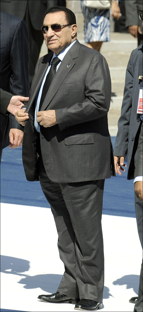 بوش: الرئيس مبارك اخبرنا بأن صدام لديه أسلحة بيولوجية! صورة رقم 10 بوش: الرئيس مبارك اخبرنا بأن صدام لديه أسلحة بيولوجية! صورة رقم 10