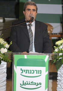 رايق جرايسي: كل زبون لدينا هو فرد من عائلة مركنتيل الكبيرة صورة رقم 2 رايق جرايسي: كل زبون لدينا هو فرد من عائلة مركنتيل الكبيرة صورة رقم 2