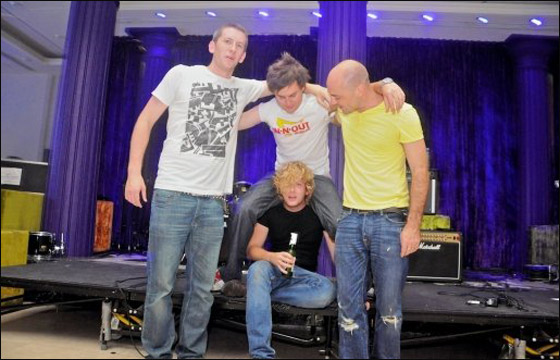 النجمة هيفاء وهبي تتألق في مهرجان النجمة هيفاء وهبي تتألق في مهرجان