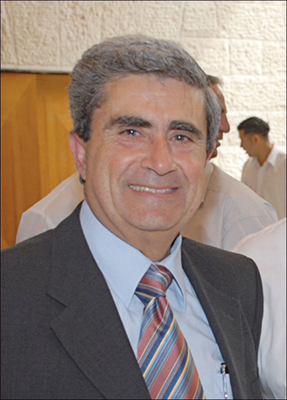 رايق جرايسي: كل زبون لدينا هو فرد من عائلة مركنتيل الكبيرة صورة رقم 5 رايق جرايسي: كل زبون لدينا هو فرد من عائلة مركنتيل الكبيرة صورة رقم 5