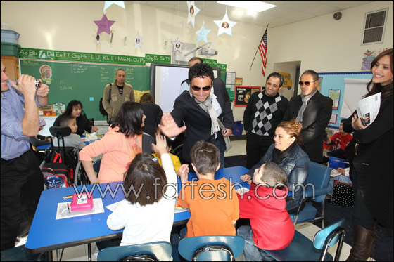 مفتاح مدينة ديربورن الأميركية بيد الفارس عاصي الحلاني! صورة رقم 3 مفتاح مدينة ديربورن الأميركية بيد الفارس عاصي الحلاني! صورة رقم 3