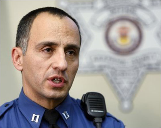 توأمتان تستخدمان مسدسين وتنتحرا!! صورة رقم 2 توأمتان تستخدمان مسدسين وتنتحرا!! صورة رقم 2