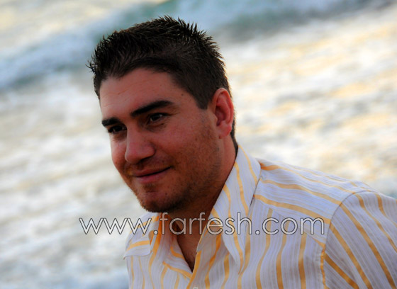 عنان سلوم يهدي قراء مسلسلات اون لاين ترنيمة 