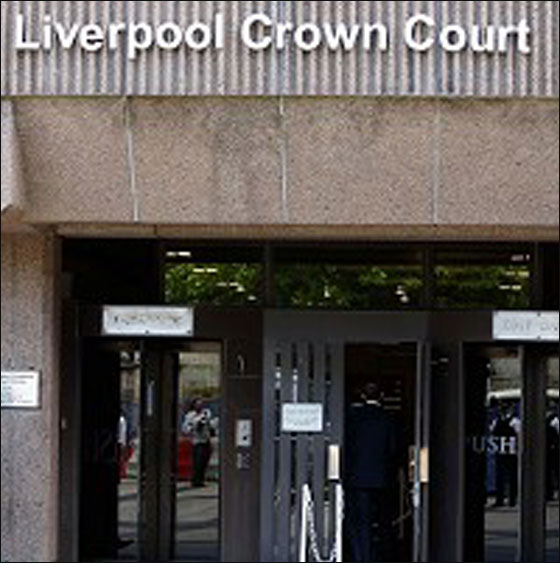 بريطانيا: معلمة تمارس الرذيلة مع اثنين من طلابها!! صورة رقم 3 بريطانيا: معلمة تمارس الرذيلة مع اثنين من طلابها!! صورة رقم 3