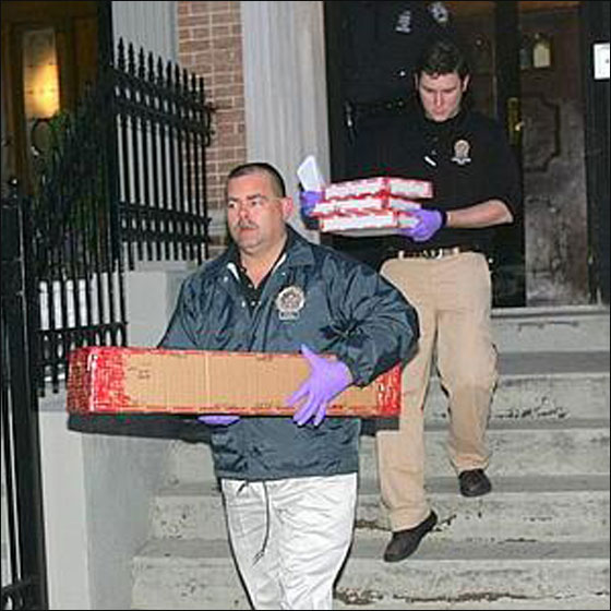 ممثل يقتل امه بالسيف ويردد تراتيل مسيحية حول جثتها!! صورة رقم 4 ممثل يقتل امه بالسيف ويردد تراتيل مسيحية حول جثتها!! صورة رقم 4