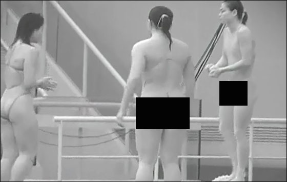 الصين تحقق في بث مقاطع فيديو تظهر متسابقة غطس منزوعة!  صورة رقم 2