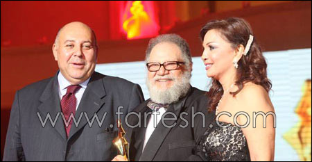 مهرجان بيروت يفضح عمر غادة عبد الرازق وفستانها يثير الفضول! صورة رقم 12 مهرجان بيروت يفضح عمر غادة عبد الرازق وفستانها يثير الفضول! صورة رقم 12