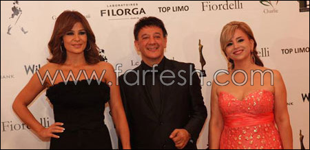 مهرجان بيروت يفضح عمر غادة عبد الرازق وفستانها يثير الفضول! صورة رقم 4 مهرجان بيروت يفضح عمر غادة عبد الرازق وفستانها يثير الفضول! صورة رقم 4