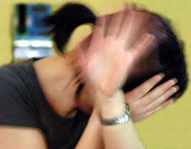 مصر: كوى ابنته بالنار ثم قتلها ودفنها لشكه بأنها سرقت نقوده! صورة رقم 2