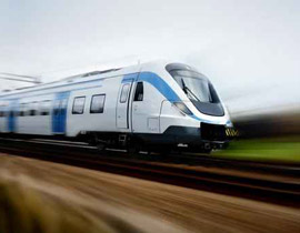 كاهن القى بنفسه تحت عجلات القطار لاتهامه بالتحرش النوعي! صورة رقم 1 كاهن القى بنفسه تحت عجلات القطار لاتهامه بالتحرش النوعي! صورة رقم 1