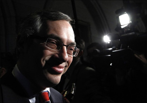 كاميرون: رئيس البرلمان البريطاني هو احد اقزام كاميرون: رئيس البرلمان البريطاني هو احد اقزام