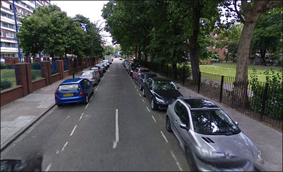 لندن.. موظفو المخالفات حجزوا سيارة مديرهم!! صورة رقم 3 لندن.. موظفو المخالفات حجزوا سيارة مديرهم!! صورة رقم 3