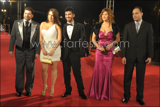 كبار النجمات يبرزن كبار النجمات يبرزن