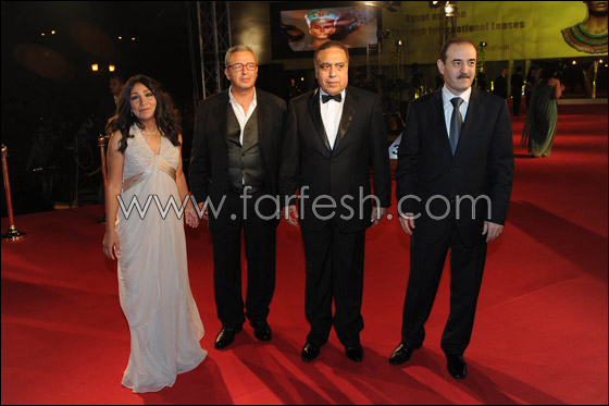 كبار النجمات يبرزن كبار النجمات يبرزن