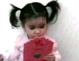 امريكية ترمي حفيدتها من مبنى مركز تجاري!!  صورة رقم 1