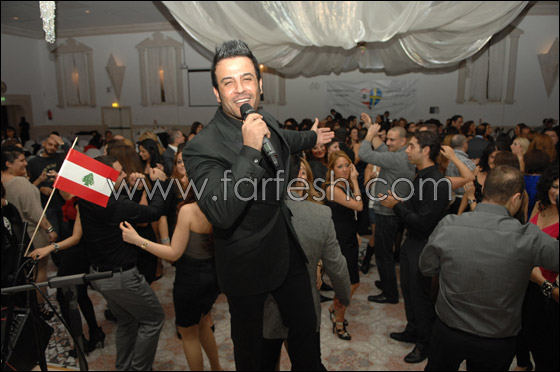 بالصور.. أنور الأمير نجم الحفلات العربية! صورة رقم 2 بالصور.. أنور الأمير نجم الحفلات العربية! صورة رقم 2