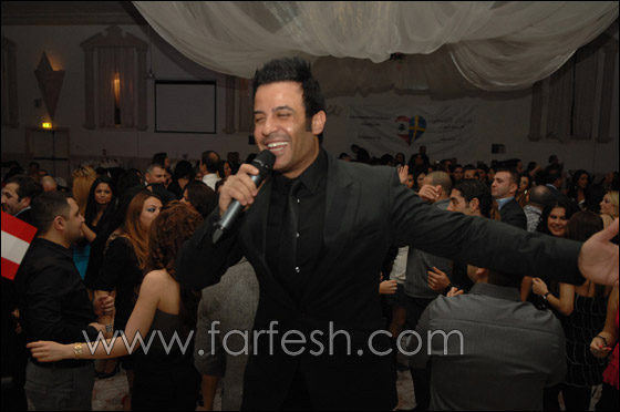 بالصور.. أنور الأمير نجم الحفلات العربية! صورة رقم 5 بالصور.. أنور الأمير نجم الحفلات العربية! صورة رقم 5