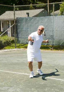 مسن الماني حاول قتل زوجته لأنه.. 