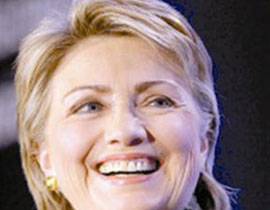 كلينتون منزعجة من التفتيش الدقيق بالمطار للسفيرة الهندية! صورة رقم 1 كلينتون منزعجة من التفتيش الدقيق بالمطار للسفيرة الهندية! صورة رقم 1