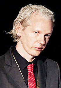 مظاهرات للافراج عن مؤسس موقع مظاهرات للافراج عن مؤسس موقع