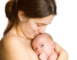 ادعتا انهما ممرضتان وقامتا باختطاف طفلة من المستشفى! صورة رقم 1