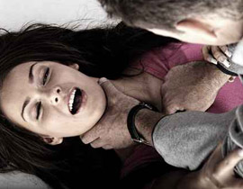 جد يستغل غياب والدي حفيدته المعاقة ذهنياً.. ويغتصبها! صورة رقم 1