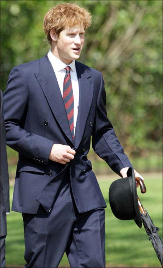 الامير هاري يعترف: 
