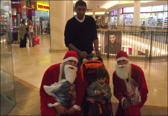 انتهزوا الفرصة.. اليوم بابا نويل يوزع الهدايا في جراند كنيون صورة رقم 31 انتهزوا الفرصة.. اليوم بابا نويل يوزع الهدايا في جراند كنيون صورة رقم 31
