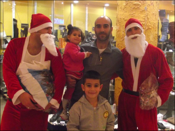 انتهزوا الفرصة.. اليوم بابا نويل يوزع الهدايا في جراند كنيون صورة رقم 9 انتهزوا الفرصة.. اليوم بابا نويل يوزع الهدايا في جراند كنيون صورة رقم 9