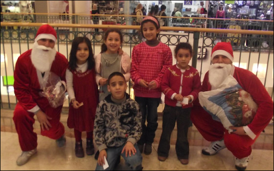 انتهزوا الفرصة.. اليوم بابا نويل يوزع الهدايا في جراند كنيون صورة رقم 25 انتهزوا الفرصة.. اليوم بابا نويل يوزع الهدايا في جراند كنيون صورة رقم 25