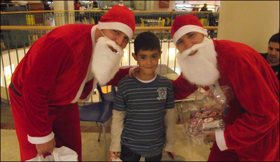 انتهزوا الفرصة.. اليوم بابا نويل يوزع الهدايا في جراند كنيون صورة رقم 15 انتهزوا الفرصة.. اليوم بابا نويل يوزع الهدايا في جراند كنيون صورة رقم 15