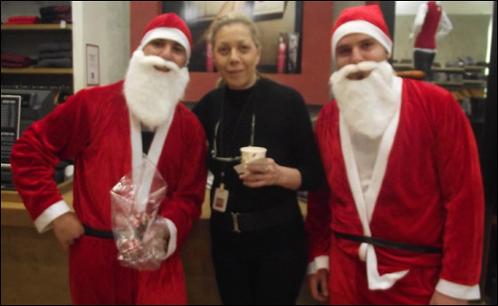 انتهزوا الفرصة.. اليوم بابا نويل يوزع الهدايا في جراند كنيون صورة رقم 19 انتهزوا الفرصة.. اليوم بابا نويل يوزع الهدايا في جراند كنيون صورة رقم 19