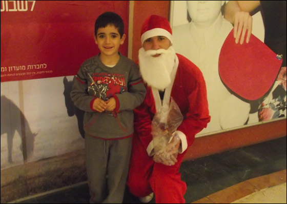 انتهزوا الفرصة.. اليوم بابا نويل يوزع الهدايا في جراند كنيون صورة رقم 16 انتهزوا الفرصة.. اليوم بابا نويل يوزع الهدايا في جراند كنيون صورة رقم 16