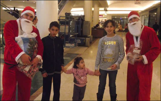 انتهزوا الفرصة.. اليوم بابا نويل يوزع الهدايا في جراند كنيون صورة رقم 20 انتهزوا الفرصة.. اليوم بابا نويل يوزع الهدايا في جراند كنيون صورة رقم 20