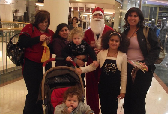 انتهزوا الفرصة.. اليوم بابا نويل يوزع الهدايا في جراند كنيون صورة رقم 14 انتهزوا الفرصة.. اليوم بابا نويل يوزع الهدايا في جراند كنيون صورة رقم 14