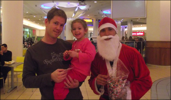 انتهزوا الفرصة.. اليوم بابا نويل يوزع الهدايا في جراند كنيون صورة رقم 4 انتهزوا الفرصة.. اليوم بابا نويل يوزع الهدايا في جراند كنيون صورة رقم 4