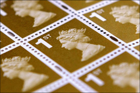 في حال بيع البريد الملكي.. رأس الملكة سيختفي عن الطوابع! صورة رقم 1 في حال بيع البريد الملكي.. رأس الملكة سيختفي عن الطوابع! صورة رقم 1