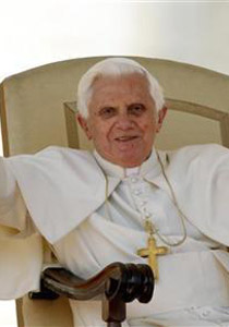 الفاتيكان: اقرار البابا في استخدام الواقي الذكري مبرر لكنه محظور! صورة رقم 1 الفاتيكان: اقرار البابا في استخدام الواقي الذكري مبرر لكنه محظور! صورة رقم 1