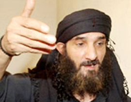 العثور على جثة قيادي في تنظيم جند الشام داخل مرآب للسيارات!! صورة رقم 1