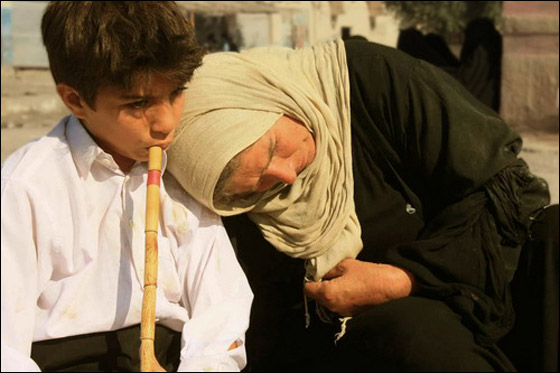 جدل في الجزائر بسبب الشتائم التي وجهت لصدام في جدل في الجزائر بسبب الشتائم التي وجهت لصدام في