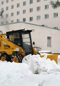 فيينا.. غرامة على كل من يجرف الثلوج لمسار السيارات! صورة رقم 1 فيينا.. غرامة على كل من يجرف الثلوج لمسار السيارات! صورة رقم 1