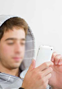 اتهمت شقيقها بـ