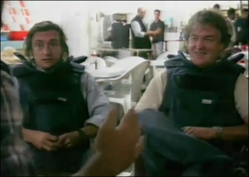 مقدم برامج سيارات يرتدي البرقع ويثير الجدل في بريطانيا! صورة رقم 3 مقدم برامج سيارات يرتدي البرقع ويثير الجدل في بريطانيا! صورة رقم 3