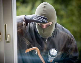 لص غبي.. أرهقته السرقات فنام ليقع في قبضة الشرطة! صورة رقم 1