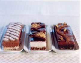 كعكة جوز الهند مع موس الشوكولاطة مقدمة من تنوفا صورة رقم 1